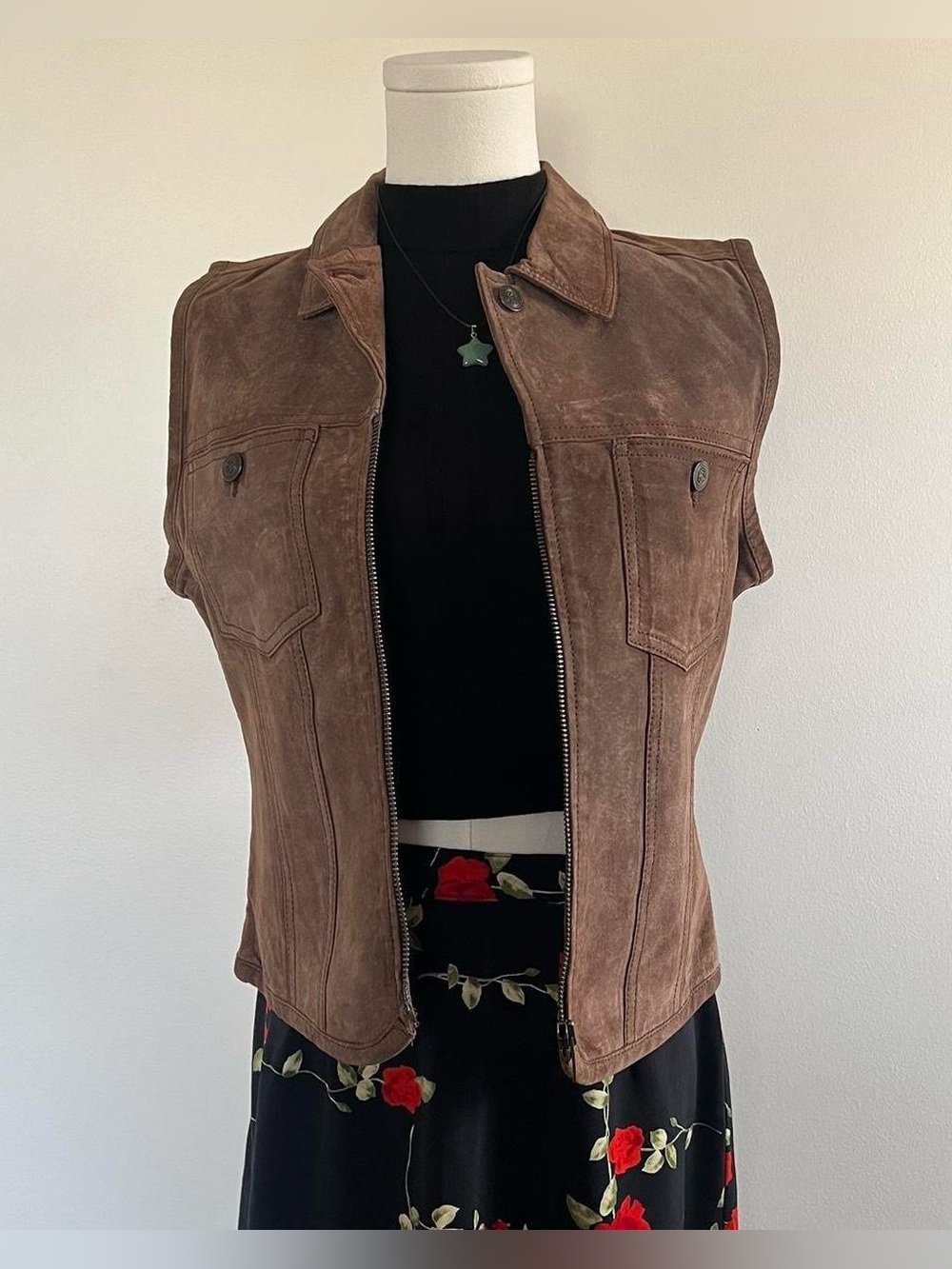 Harold’s Brown suede leather Sleeveless Zip Vest